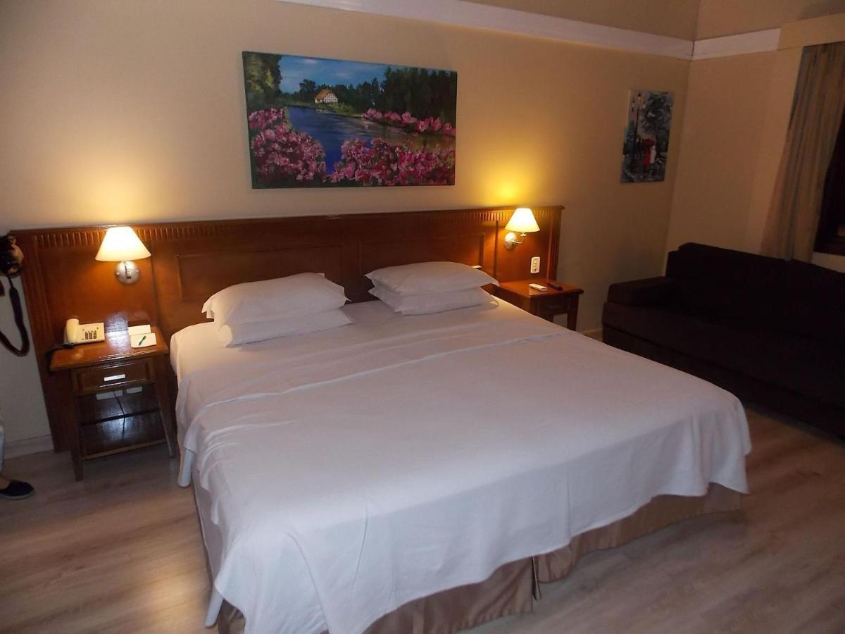 Apart-Hotel Em Gramado, Padrao 4 Estrelas, No Centro エクステリア 写真
