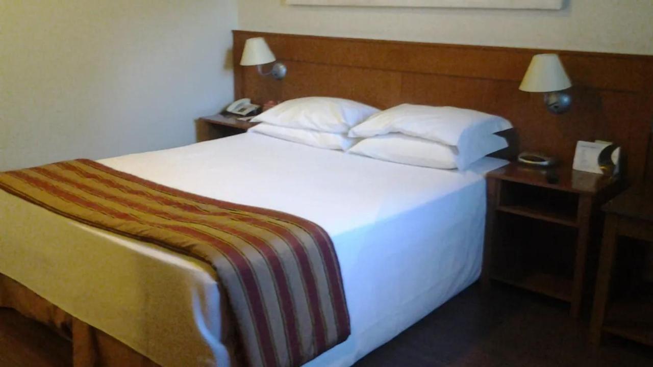 Apart-Hotel Em Gramado, Padrao 4 Estrelas, No Centro エクステリア 写真