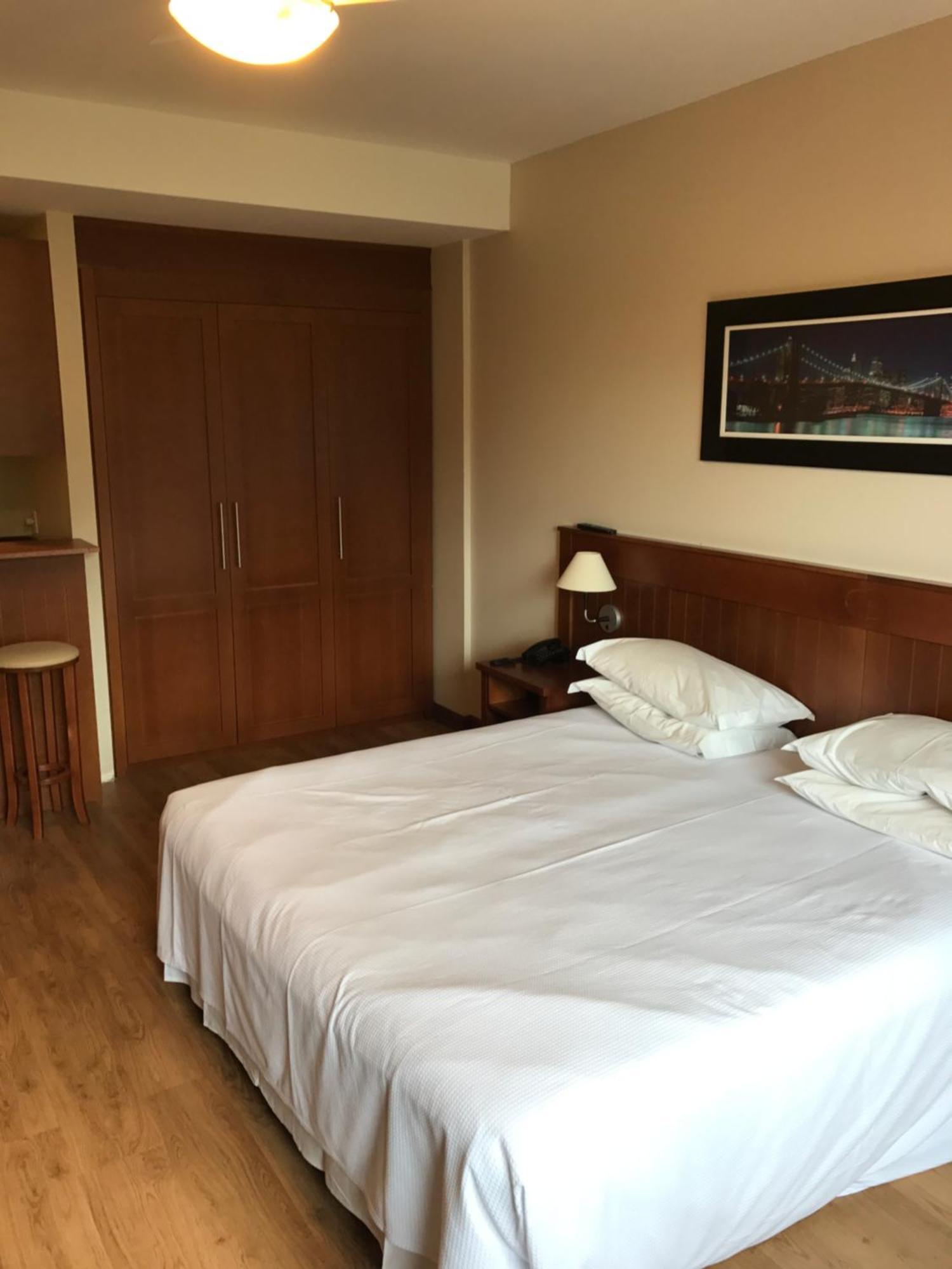 Apart-Hotel Em Gramado, Padrao 4 Estrelas, No Centro エクステリア 写真