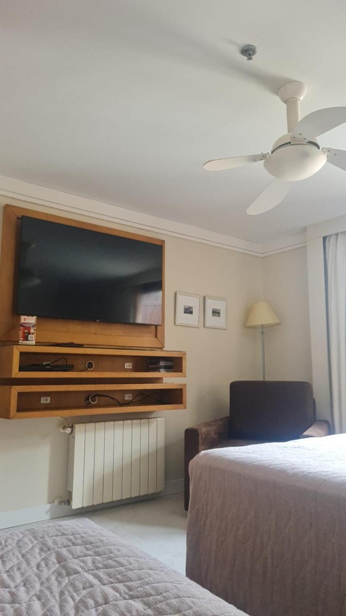 Apart-Hotel Em Gramado, Padrao 4 Estrelas, No Centro エクステリア 写真