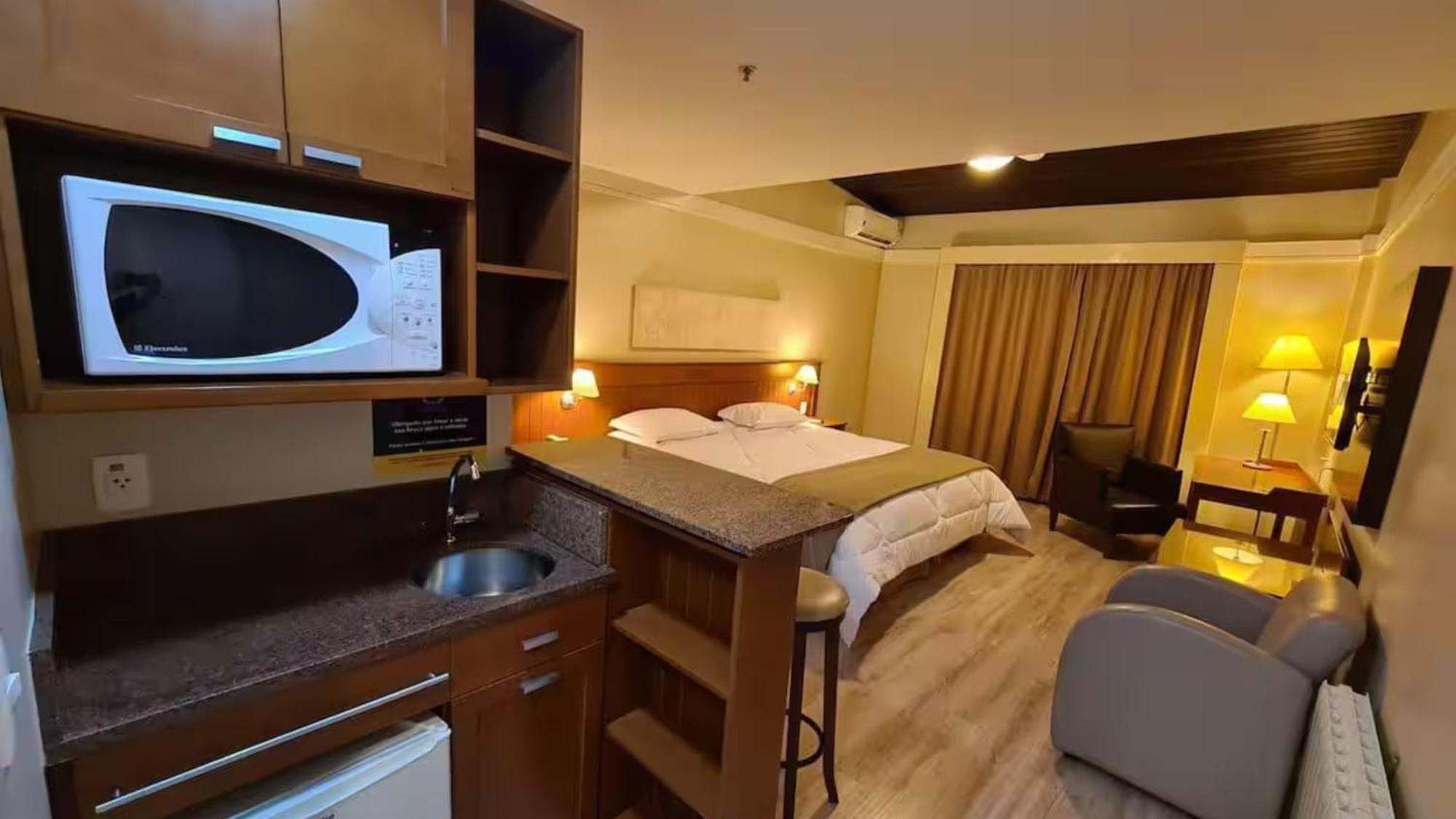 Apart-Hotel Em Gramado, Padrao 4 Estrelas, No Centro エクステリア 写真